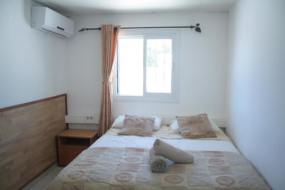 Florentine Backpackers Hostel - Ages 18-55 Tel Aviv Bagian luar foto